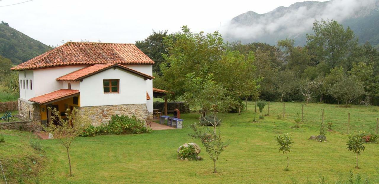 Вілла Casa Del Sella El Llano Екстер'єр фото